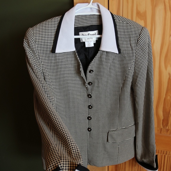 Black and white checked blazer - Size 10 - Picture 2 of 5